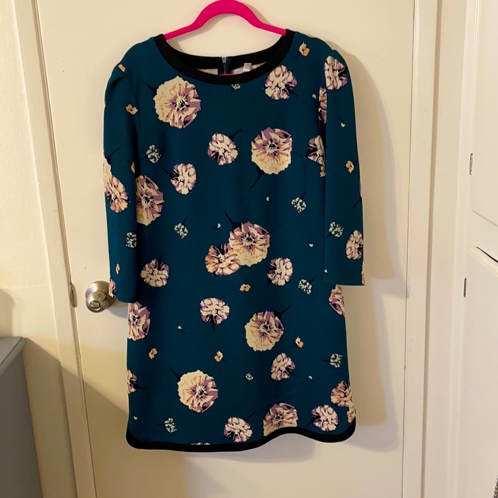 Mod Floral Shift Dress with zip back